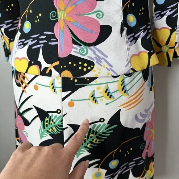 Rare Vintage Alberto Makali for Cache Floral Print Jacket and Skirt Suit 4/6
